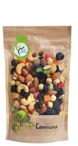Смесь орехов с цукатами