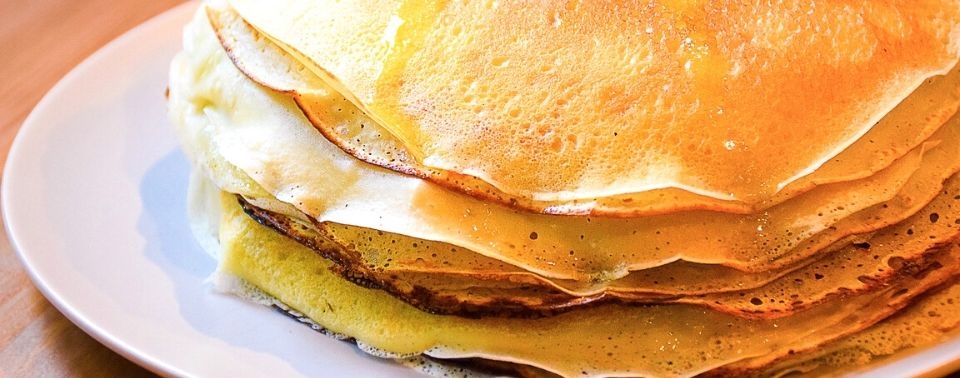 Как сделать блины на минеральной воде к Масленице