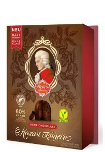 Конфеты Reber из темного шоколада Mozart Kugeln с нг открыткой 120г